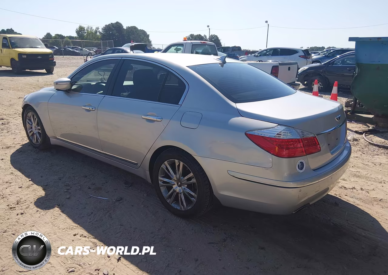 2011 Hyundai Genesis 4.6 VIN:KMHGC4DFXBU133738 - 3