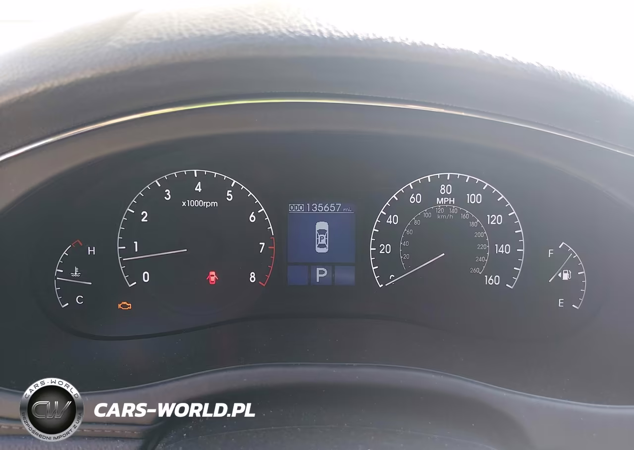2011 Hyundai Genesis 4.6 VIN:KMHGC4DFXBU133738 - 7