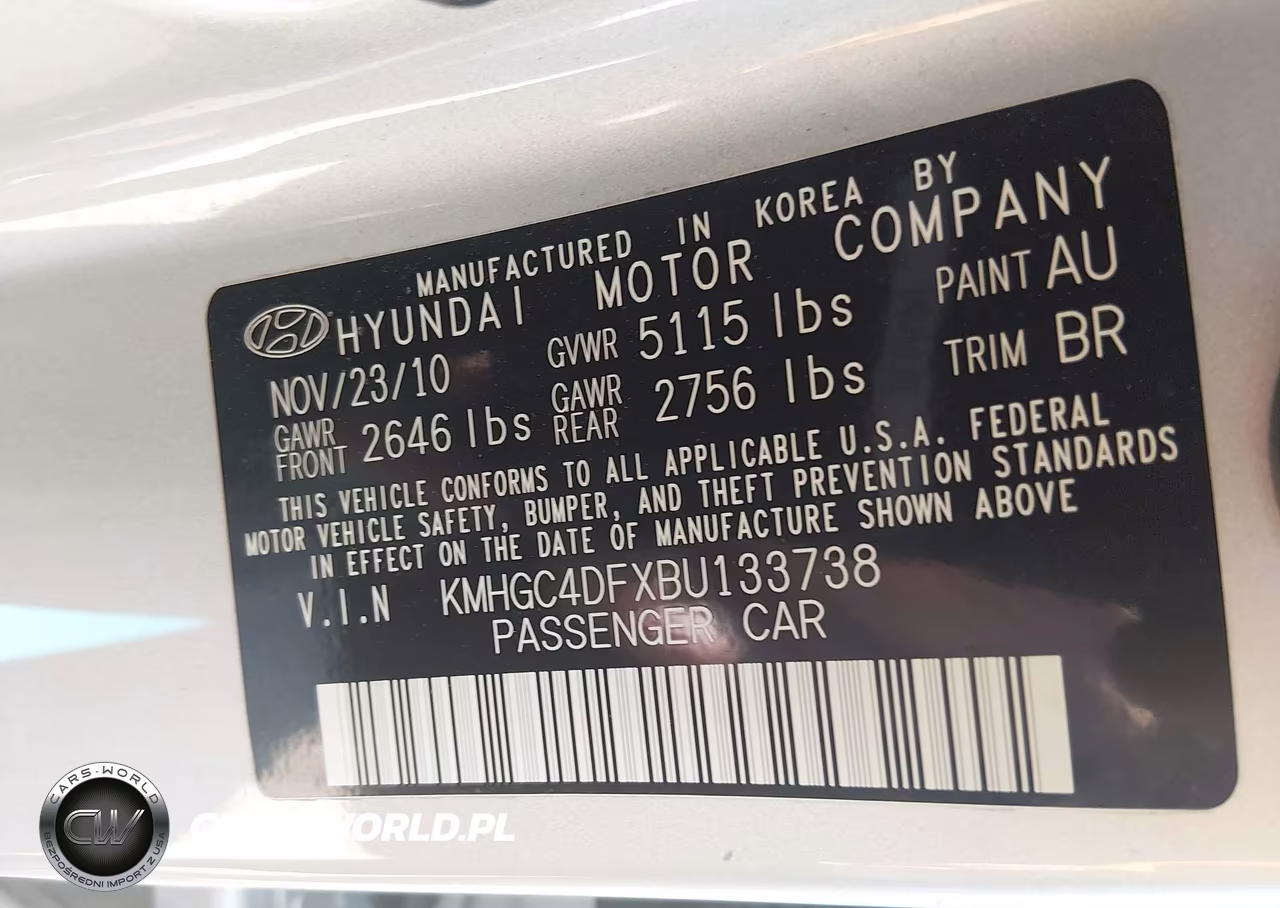 2011 Hyundai Genesis 4.6 VIN:KMHGC4DFXBU133738 - 9
