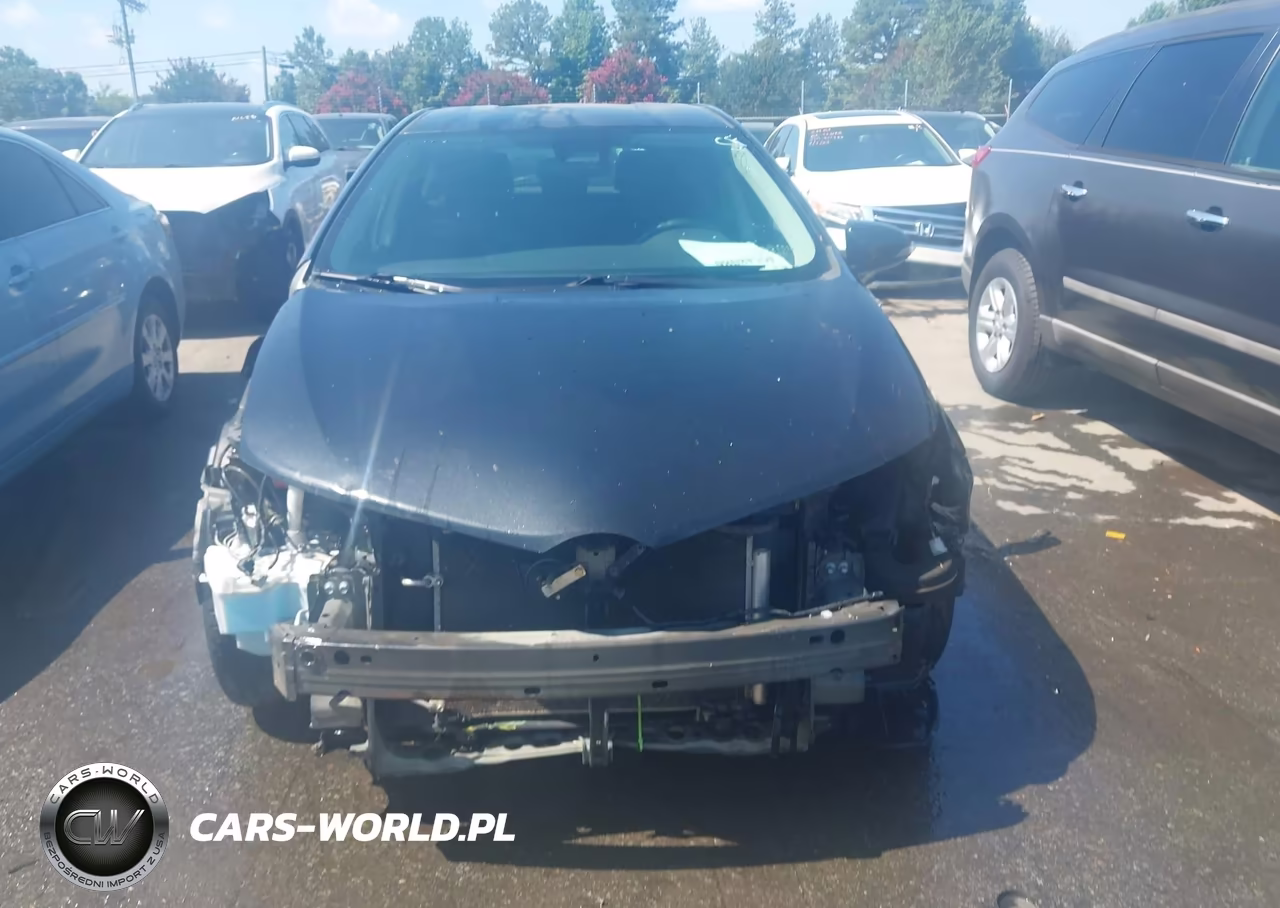 2018 Toyota Corolla Im VIN:JTNKARJE3JJ558209 - 13