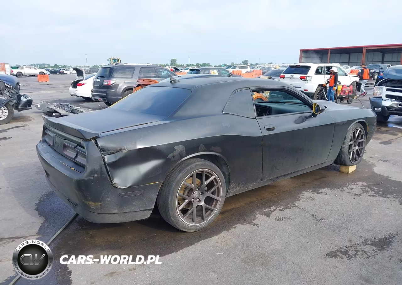 2017 Dodge Challenger T-A Plus VIN:2C3CDZBT7HH609174 - 4