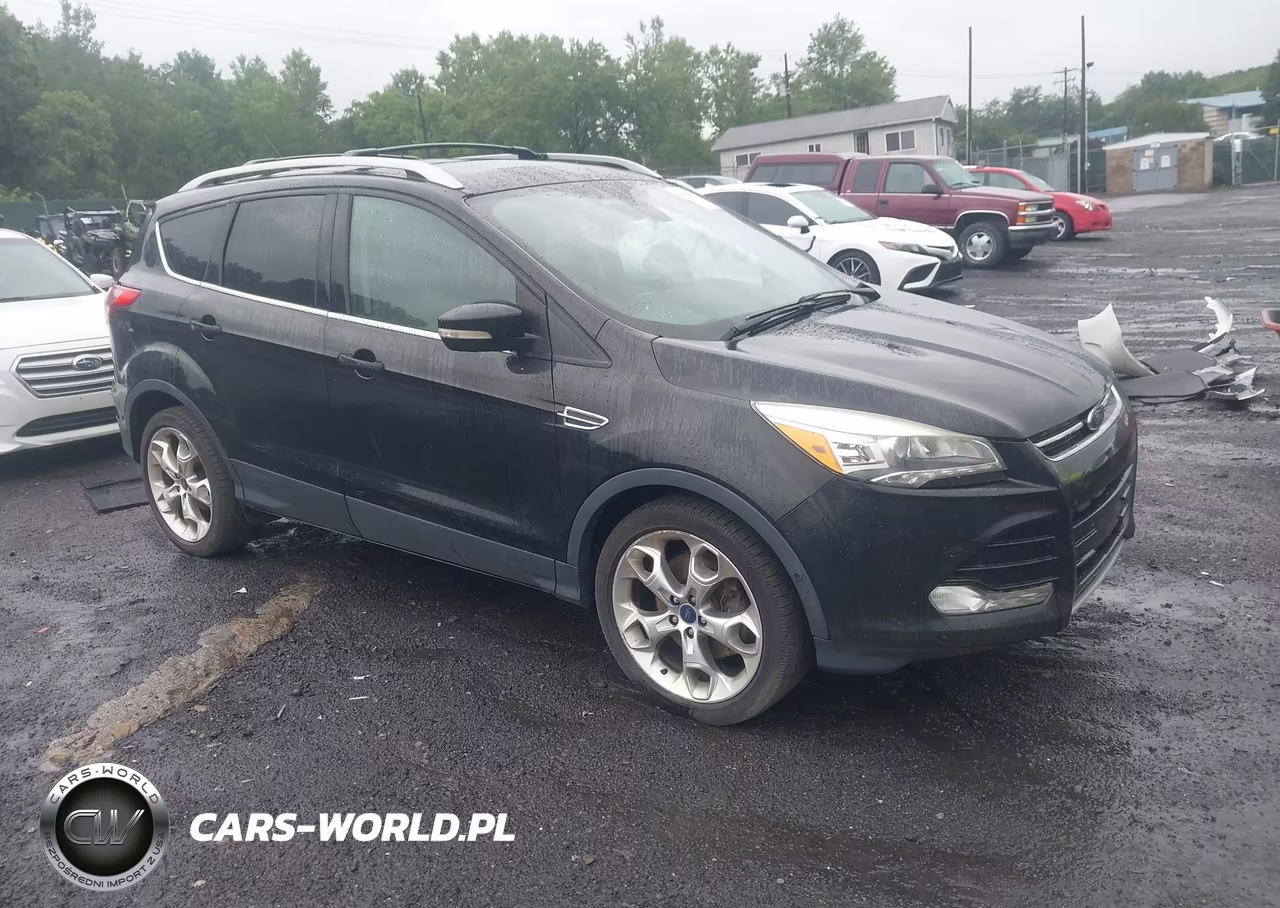 2015 Ford Escape Titanium – zdjęcie 1 z 16