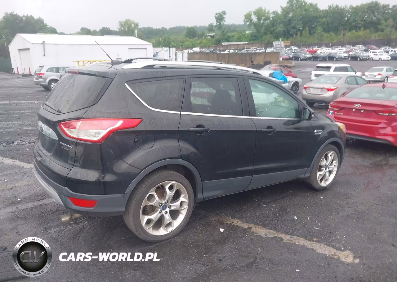 2015 Ford Escape Titanium VIN:1FMCU9J93FUB55254 - 4