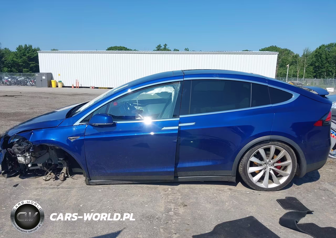 2016 Tesla Model X VIN:5YJXCAE4XGFS00791 - 14