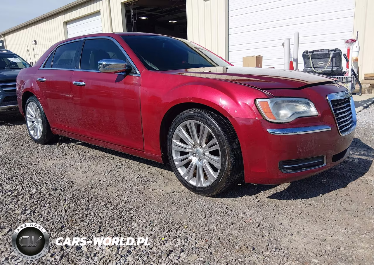 2013 Chrysler 300C – zdjęcie 1 z 11
