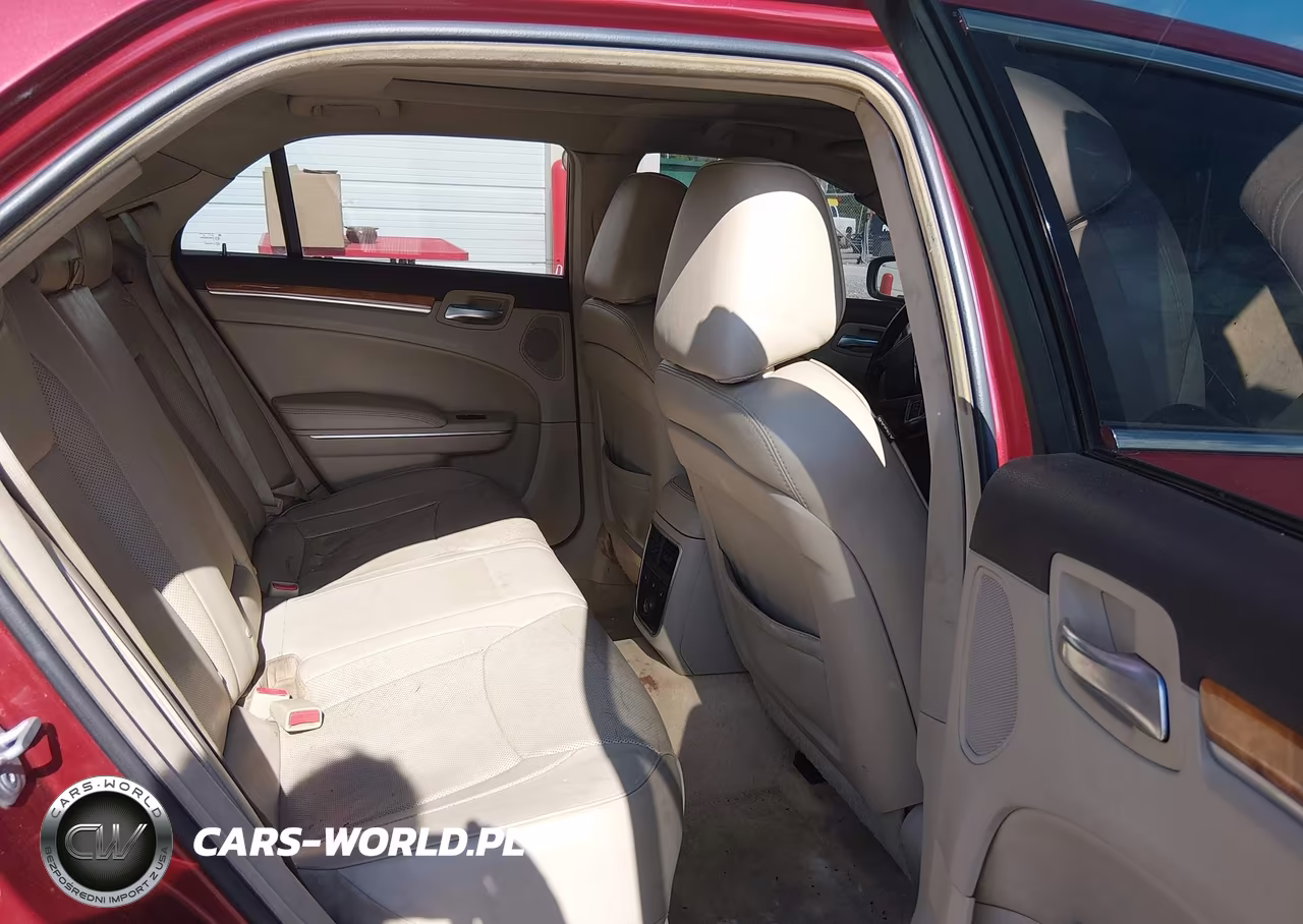 2013 Chrysler 300C VIN:2C3CCAEG2DH551536 - 8