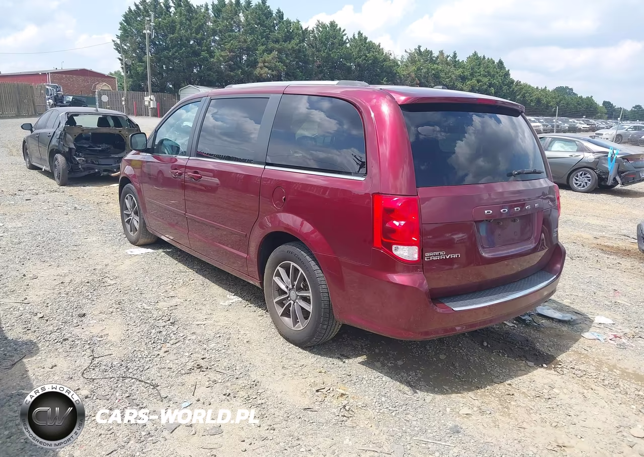 2017 Dodge Grand Caravan Sxt VIN:2C4RDGCG7HR696256 - 3