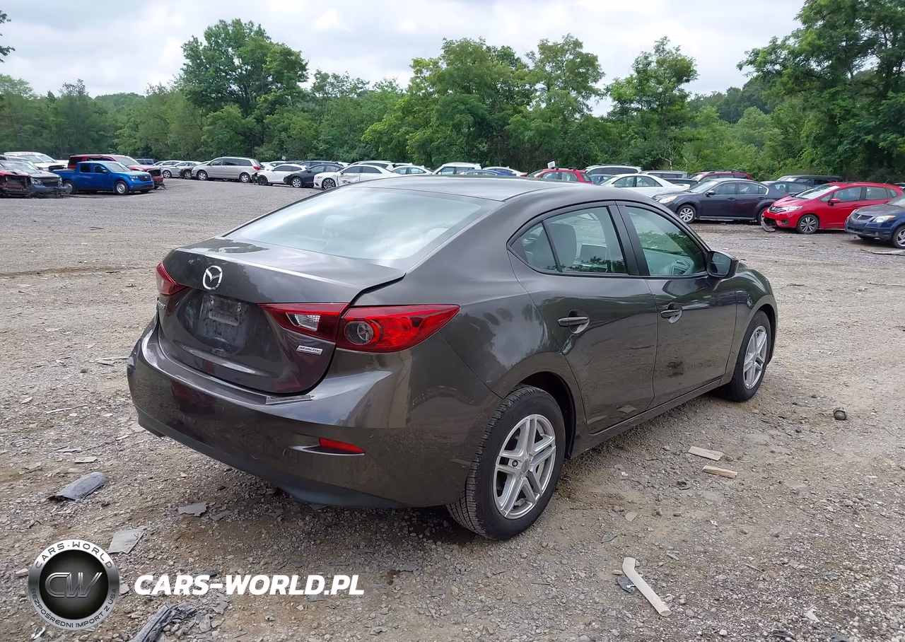 2015 Mazda Mazda3 I Sport VIN:3MZBM1U76FM148795 - 4