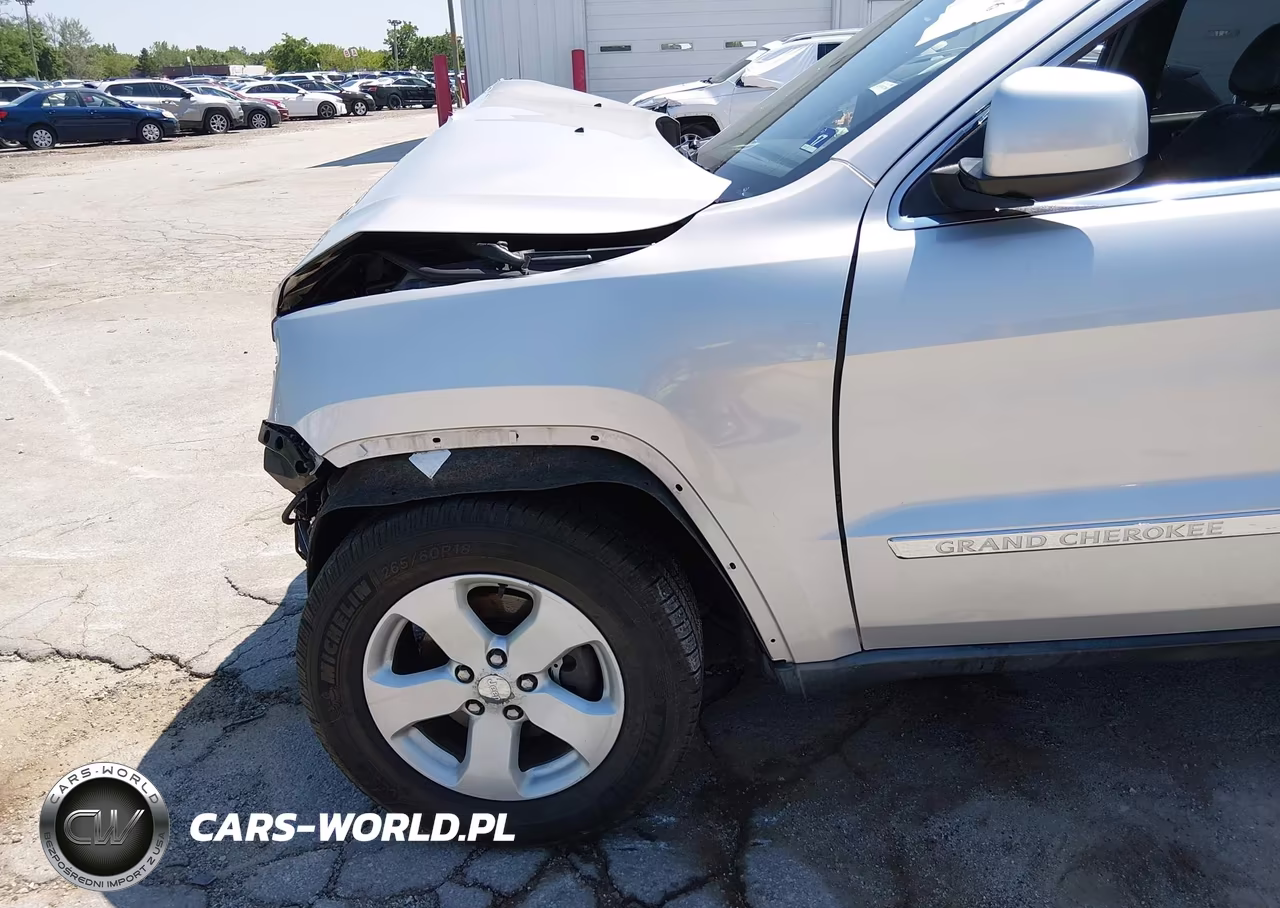 2011 Jeep Grand Cherokee Laredo VIN:1J4RR4GG0BC731577 - 6