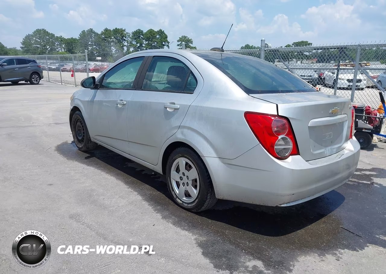 2016 Chevrolet Sonic Ls Auto VIN:1G1JA5SHXG4171366 - 3