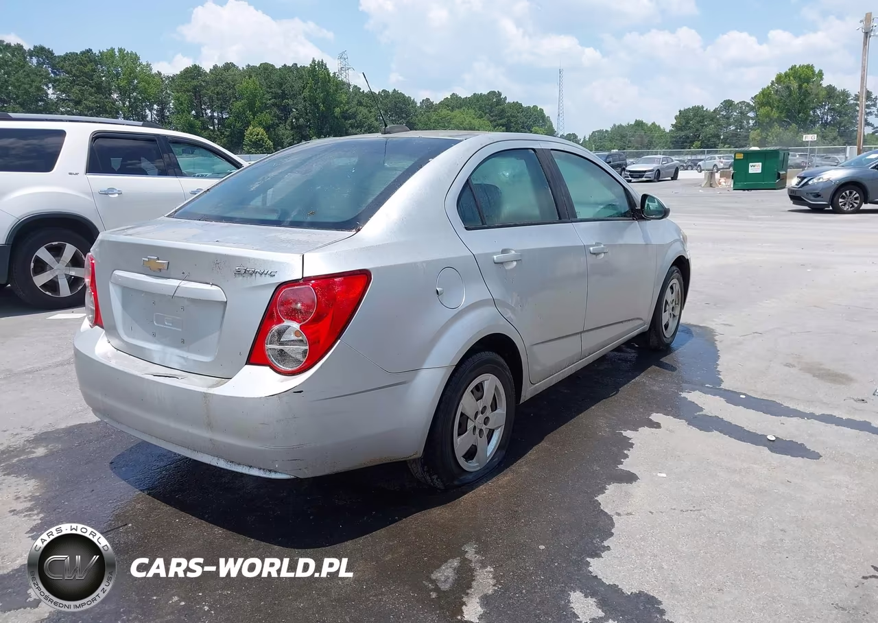 2016 Chevrolet Sonic Ls Auto VIN:1G1JA5SHXG4171366 - 4
