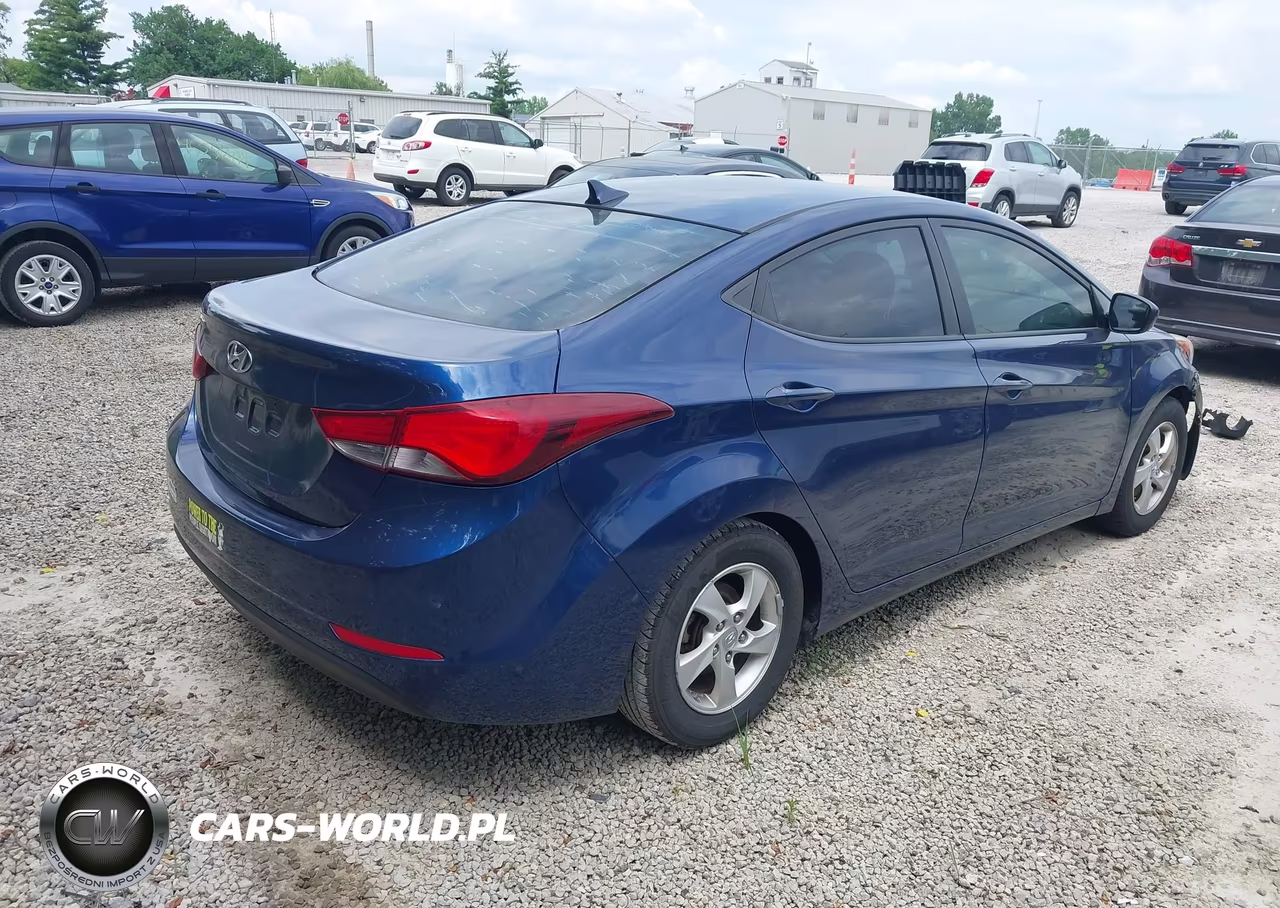 2015 Hyundai Elantra Se VIN:5NPDH4AE6FH623582 - 4