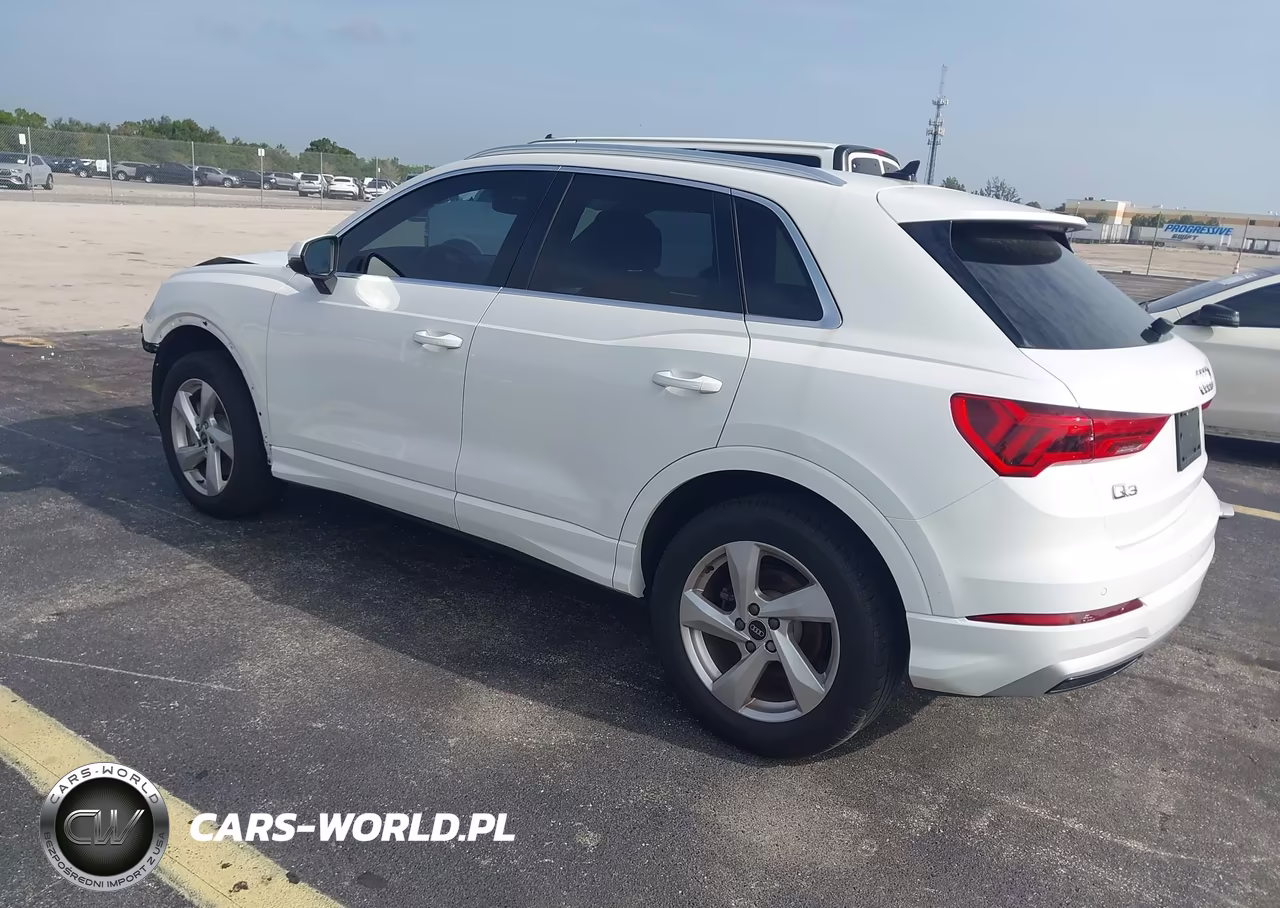2021 Audi Q3 Premium 40 Tfsi Quattro Tiptronic VIN:WA1AUCF3XM1072166 - 3