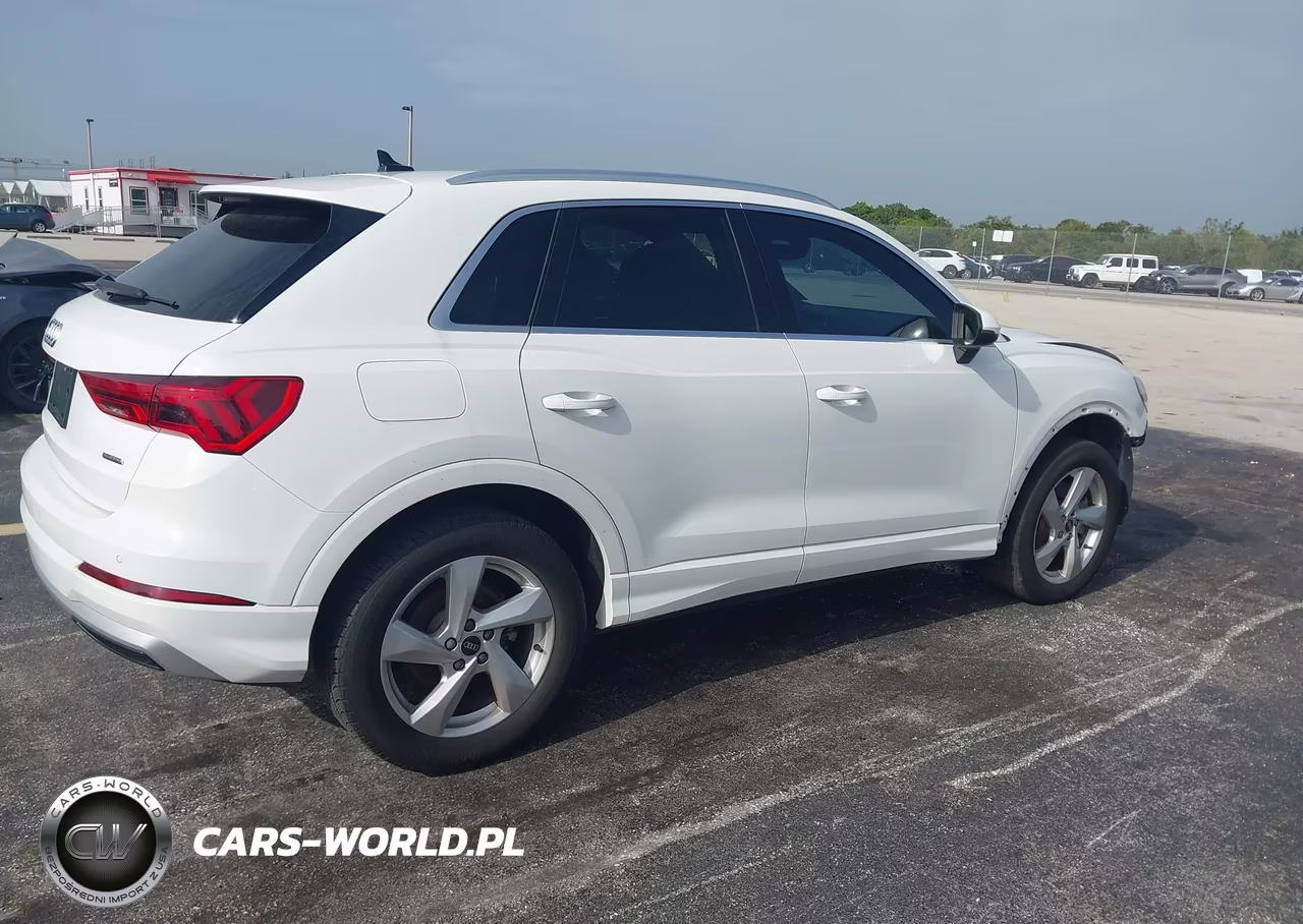 2021 Audi Q3 Premium 40 Tfsi Quattro Tiptronic VIN:WA1AUCF3XM1072166 - 4