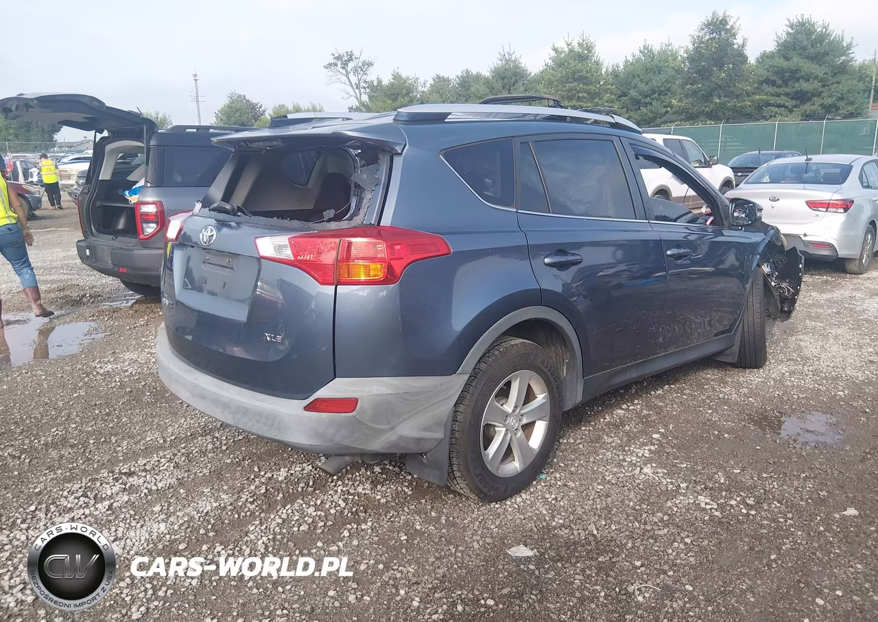 2013 Toyota Rav4 Xle VIN:JTMWFREV8DD016785 - 4
