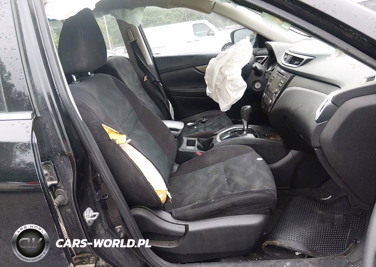 2014 Nissan Rogue S VIN:5N1AT2MV1EC783229 - 5