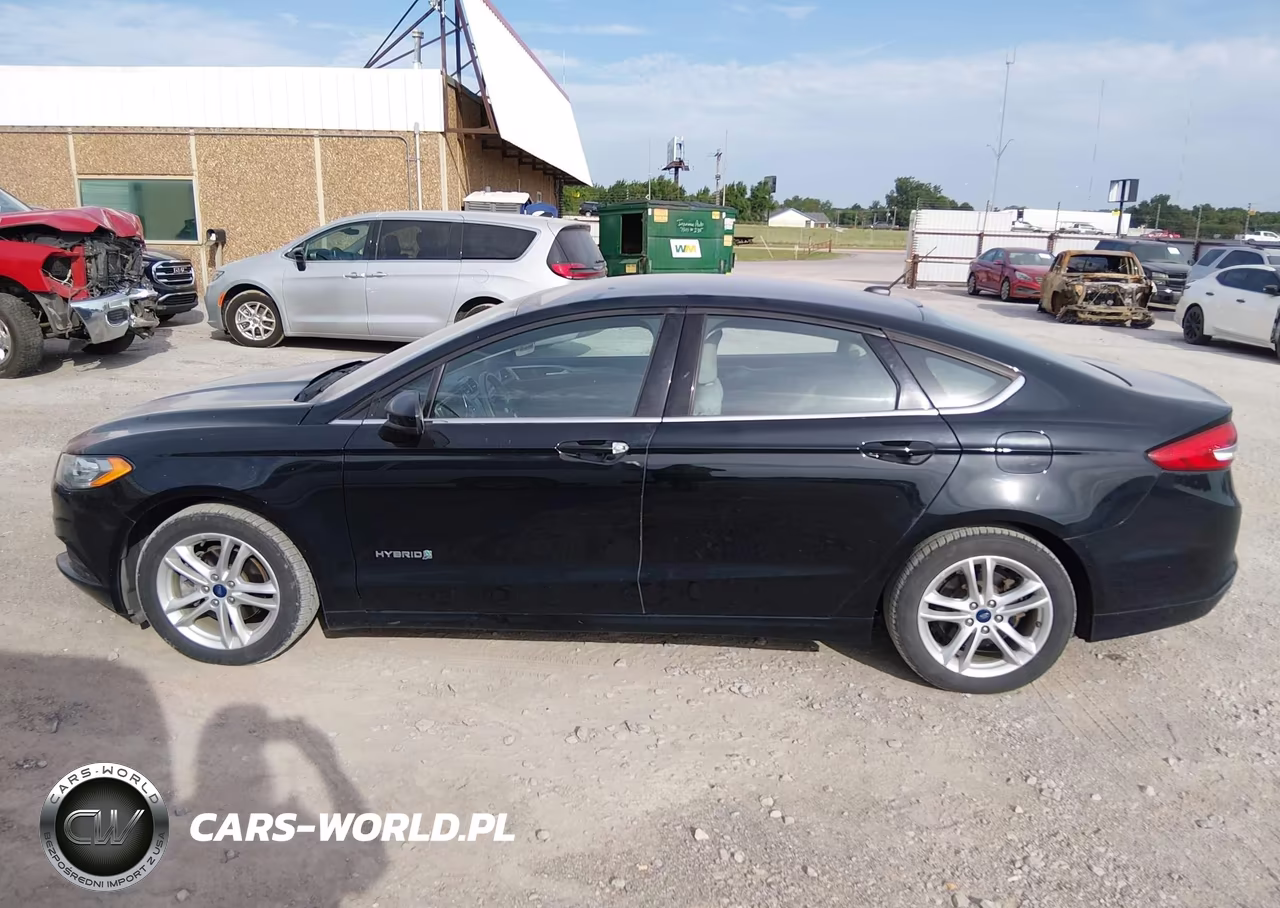 2018 Ford Fusion Hybrid S VIN:3FA6P0UU5JR122184 - 18
