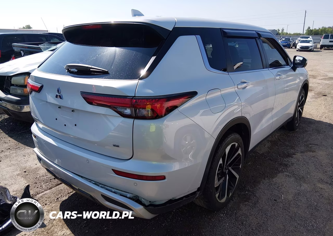 2022 Mitsubishi Outlander Black Edition 2Wd-Se 2.5 2Wd-Se Launch Edition 2Wd VIN:JA4J3UA85NZ086376 - 4