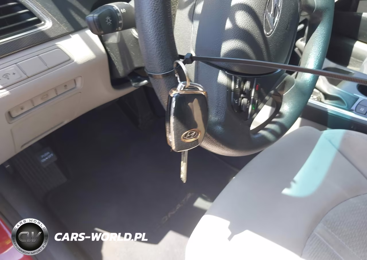 2015 Hyundai Sonata Sport VIN:5NPE34AFXFH032960 - 11