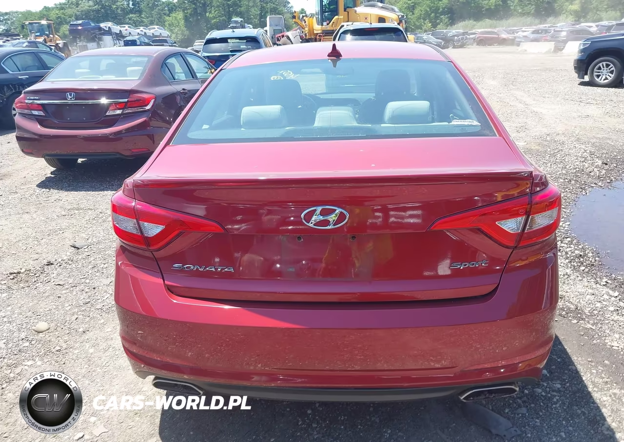 2015 Hyundai Sonata Sport VIN:5NPE34AFXFH032960 - 16