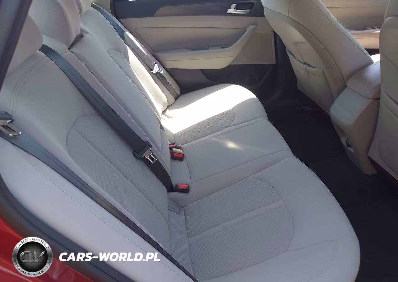2015 Hyundai Sonata Sport VIN:5NPE34AFXFH032960 - 8