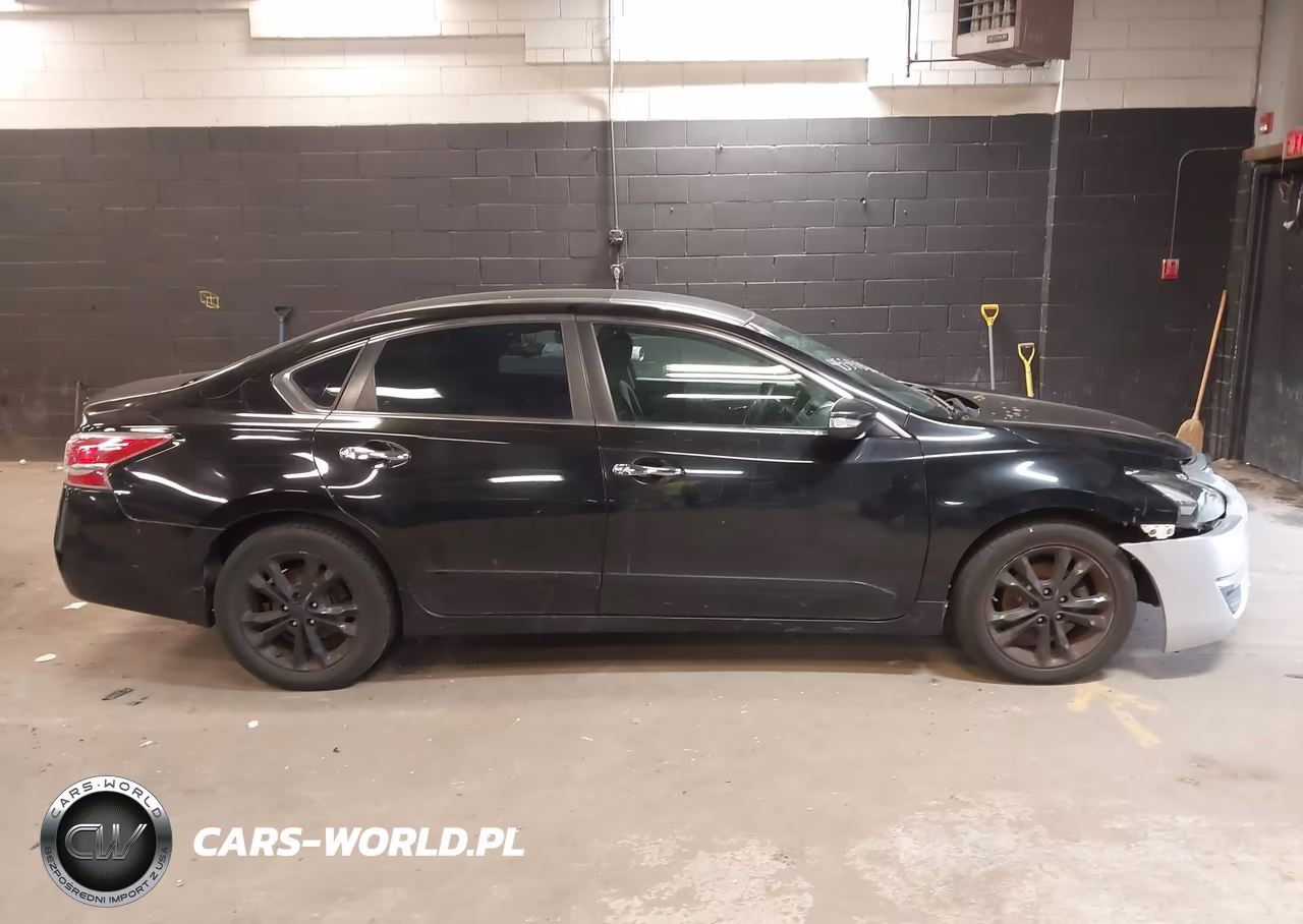 2015 Nissan Altima 2.5 S VIN:1N4AL3AP0FC218350 - 13