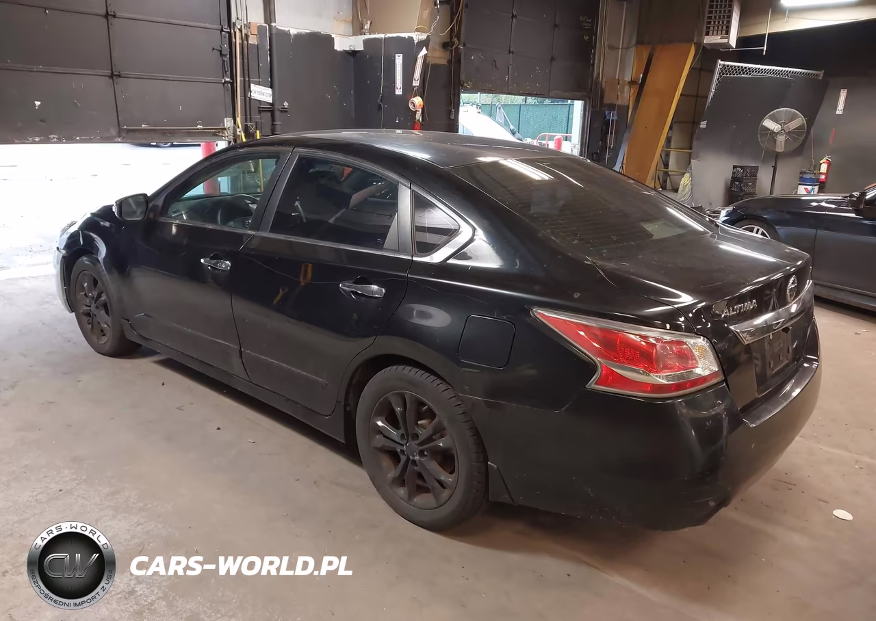 2015 Nissan Altima 2.5 S VIN:1N4AL3AP0FC218350 - 3