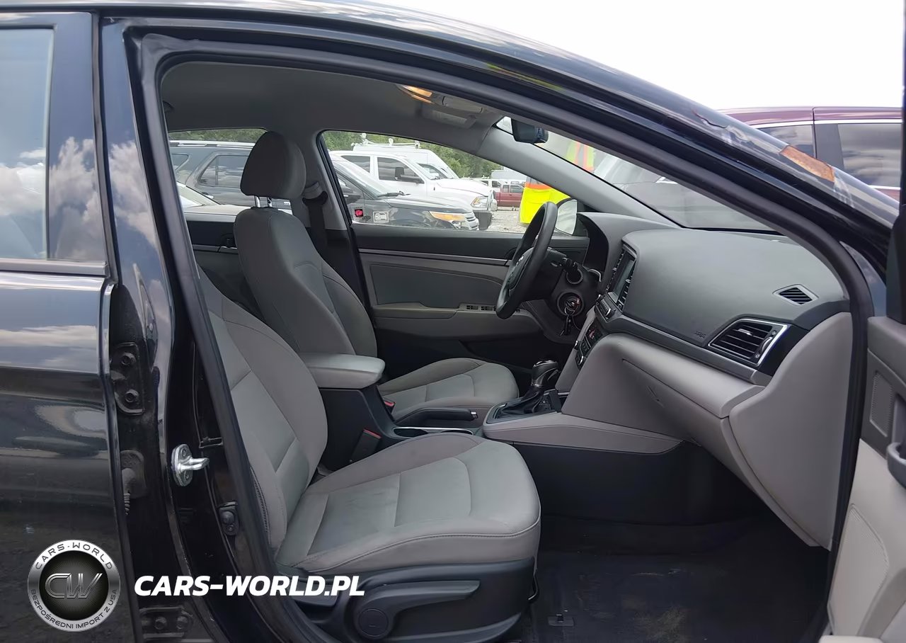 2018 Hyundai Elantra Sel VIN:5NPD84LF4JH234230 - 5