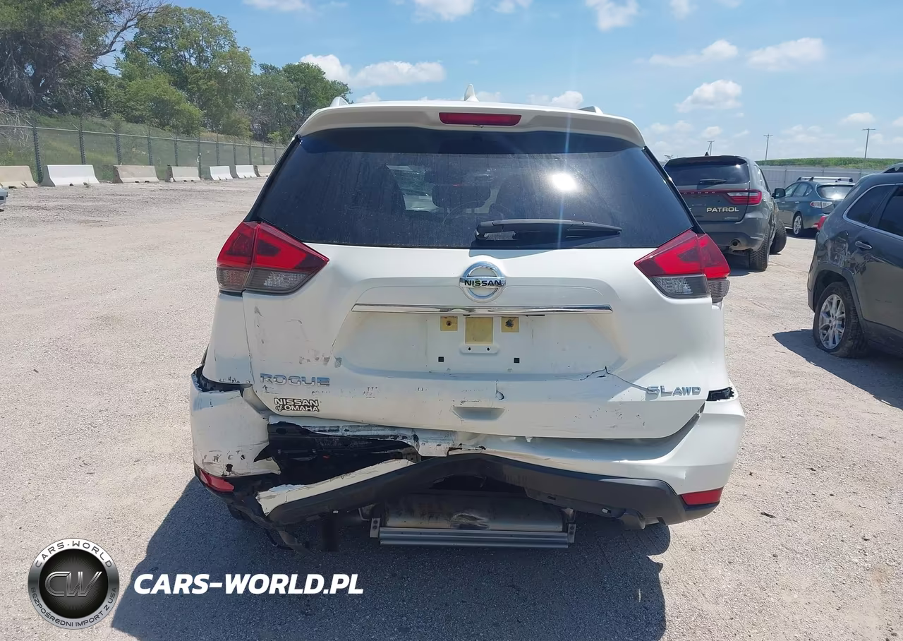 2018 Nissan Rogue Sl VIN:JN8AT2MV2JW304799 - 16