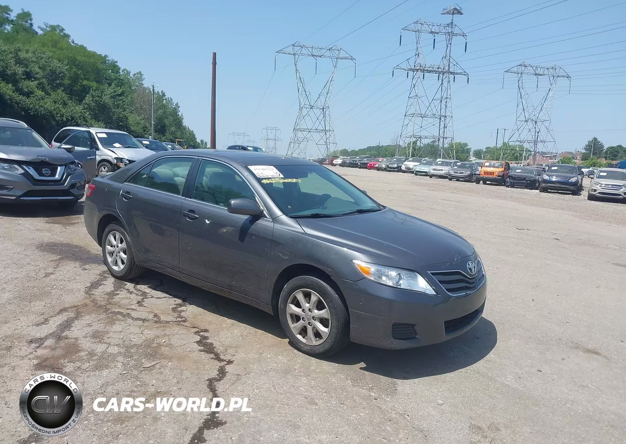 2011 Toyota Camry Le