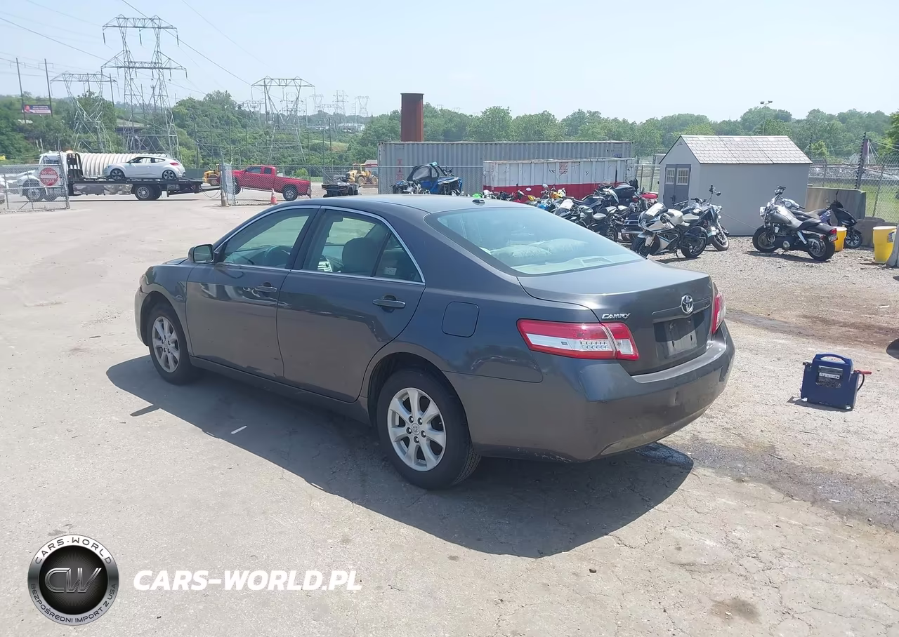 2011 Toyota Camry Le VIN:4T1BF3EK4BU206559 - 3