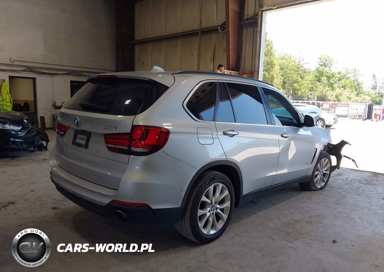 2016 BMW X5 xDrive35I VIN:5UXKR0C51G0U48424 - 4