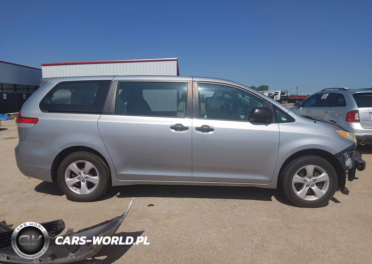 2011 Toyota Sienna Base V6 VIN:5TDZK3DC2BS112287 - 14