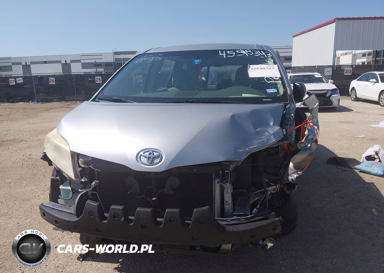 2011 Toyota Sienna Base V6 VIN:5TDZK3DC2BS112287 - 6