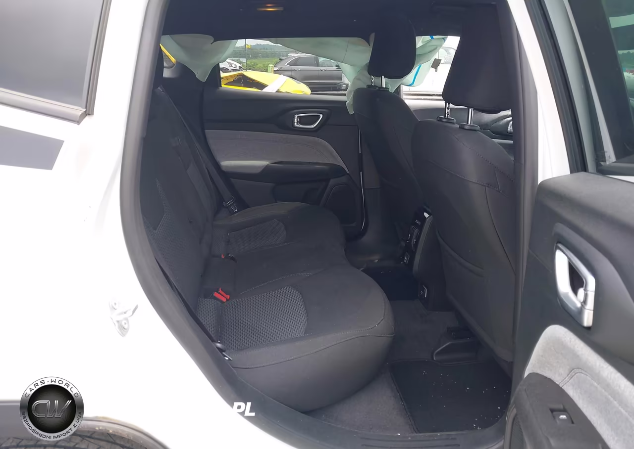 2023 Jeep Compass Sport 4X4 VIN:3C4NJDAN1PT519592 - 8