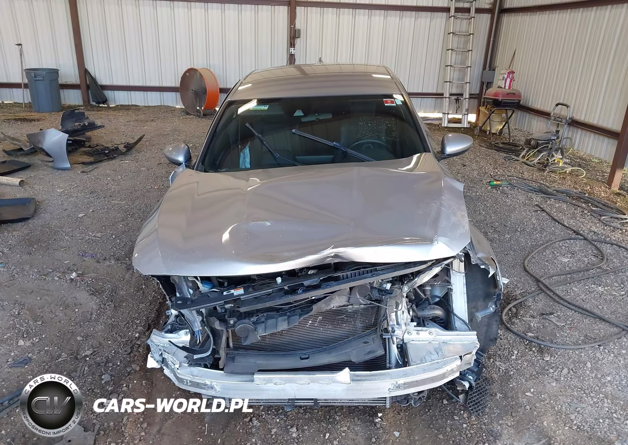 2018 Honda Accord Sport VIN:1HGCV1F38JA191055 - 13