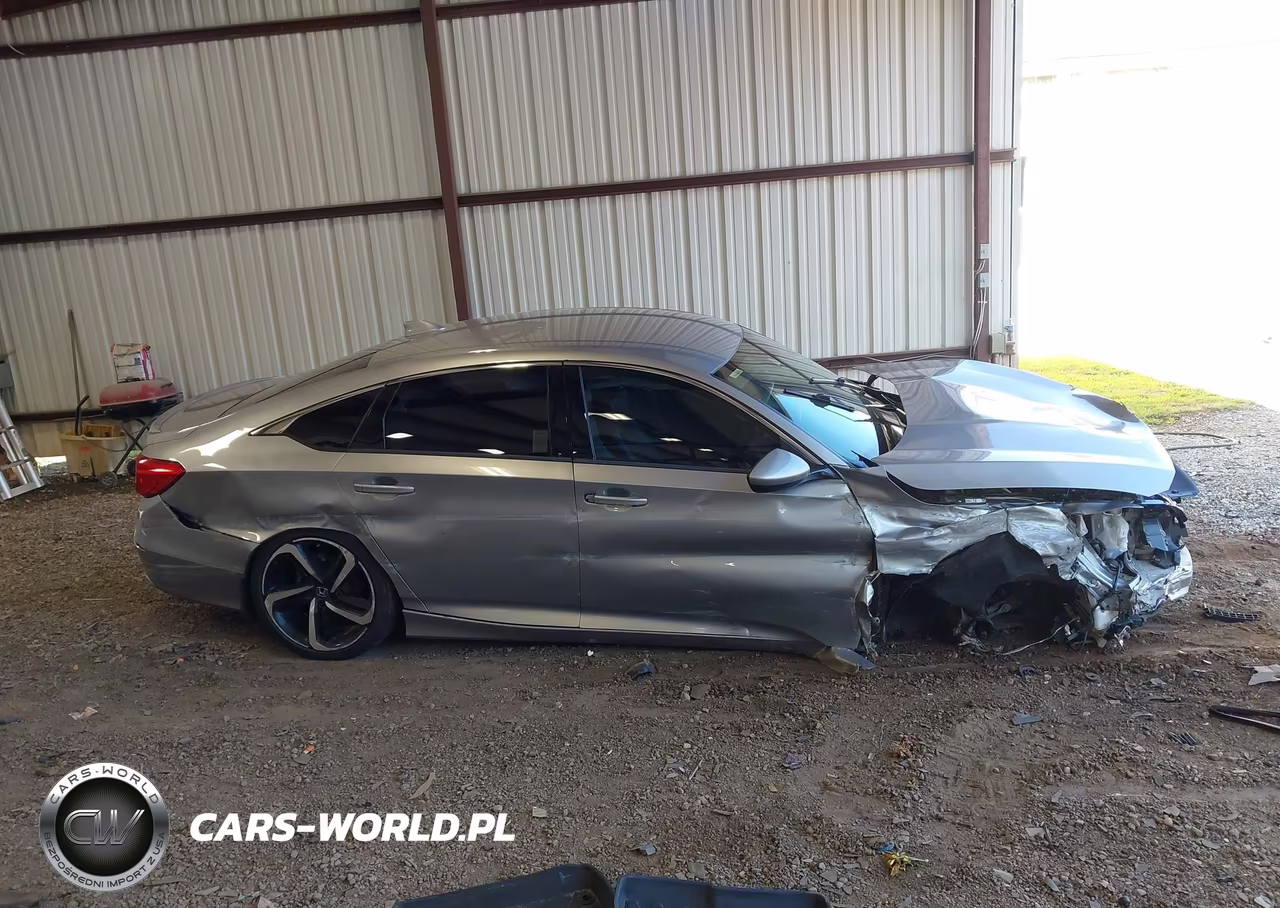 2018 Honda Accord Sport VIN:1HGCV1F38JA191055 - 14