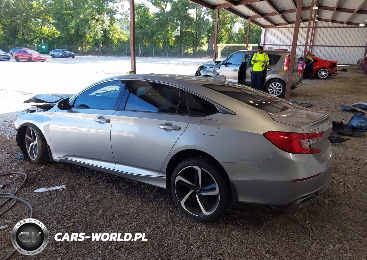 2018 Honda Accord Sport VIN:1HGCV1F38JA191055 - 15