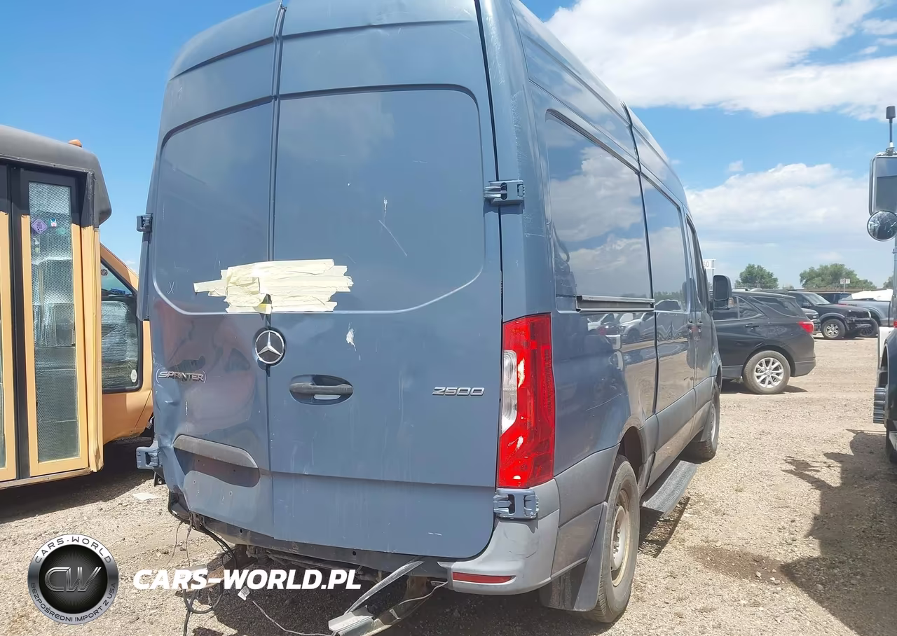 2019 Mercedes-Benz Sprinter 2500 High Roof V6 VIN:WD4PF0CD7KT006770 - 4