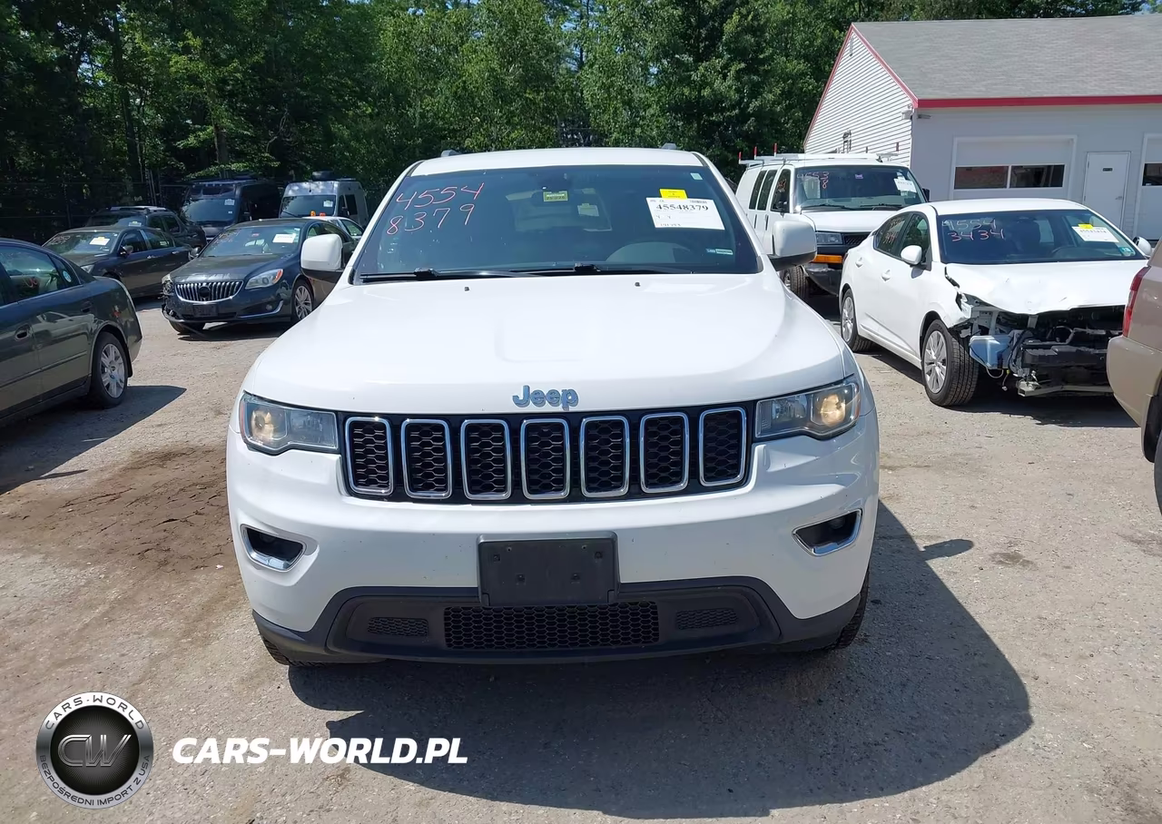 2018 Jeep Grand Cherokee Laredo E 4X4 VIN:1C4RJFAG9JC507059 - 12