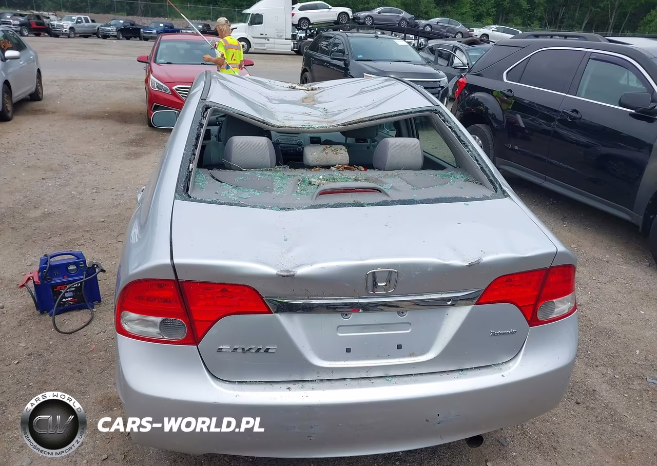2011 Honda Civic Lx VIN:2HGFA1F57BH307794 - 11