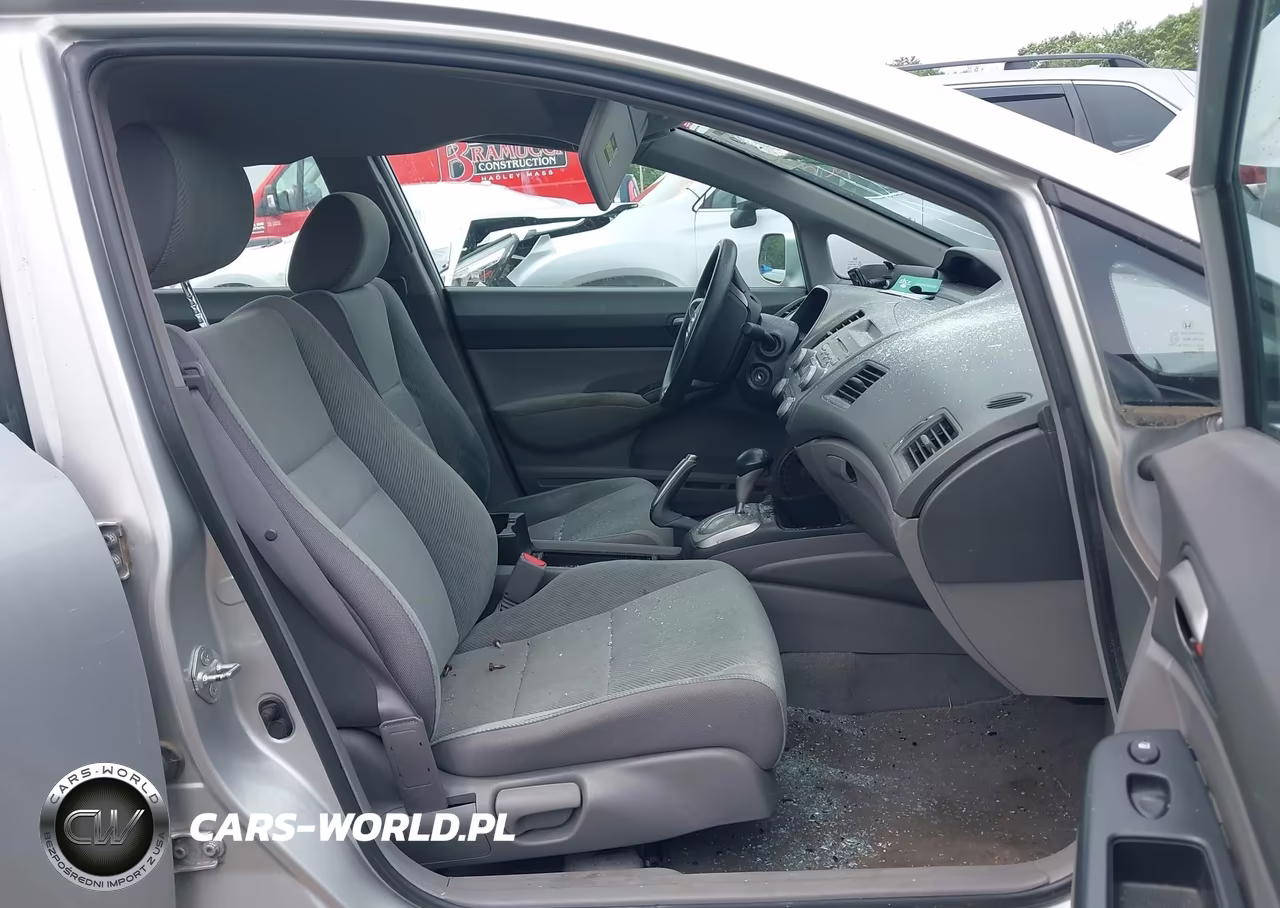 2011 Honda Civic Lx VIN:2HGFA1F57BH307794 - 5