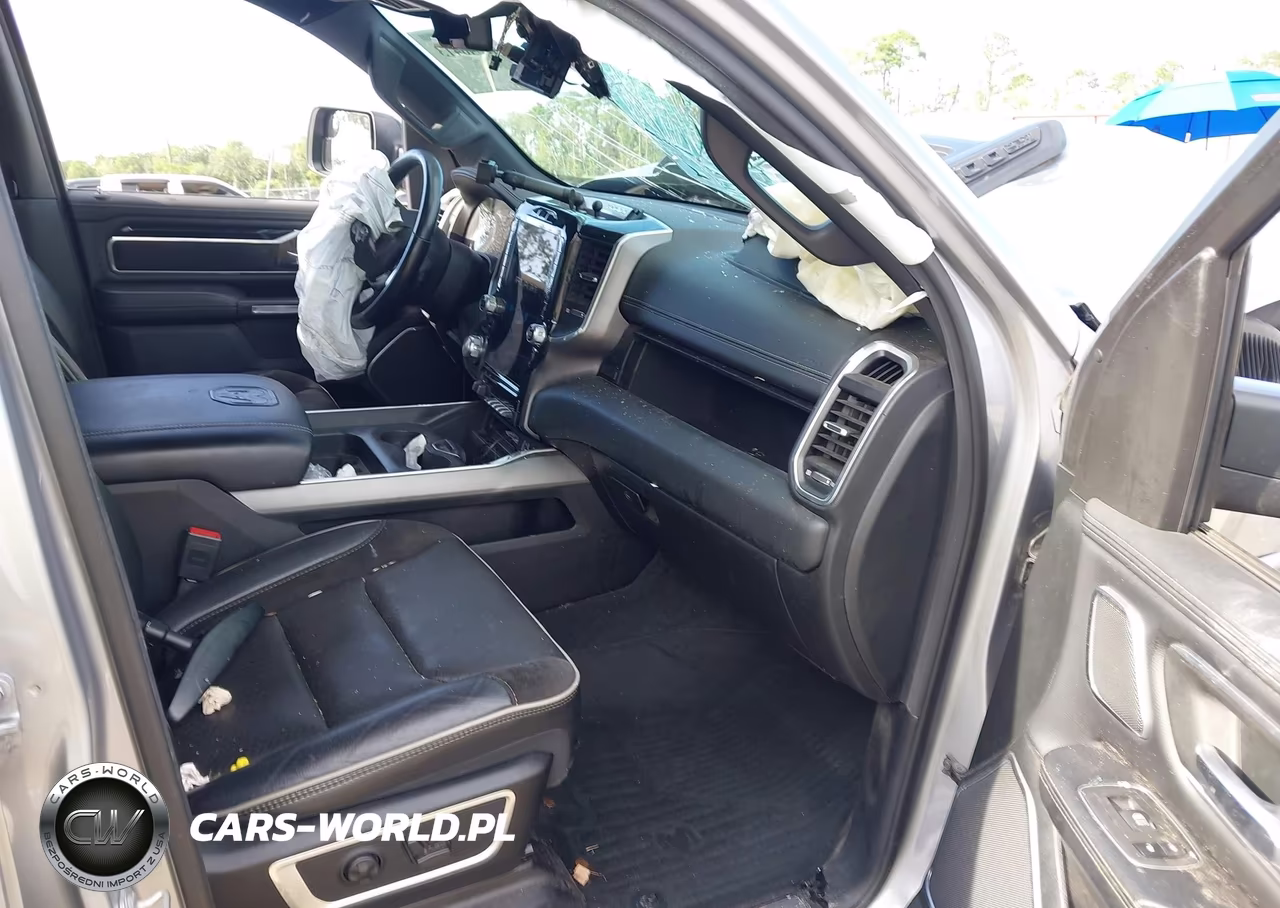 2021 Ram 1500 Laramie 4X4 5'7 Box VIN:1C6SRFJTXMN729200 - 5
