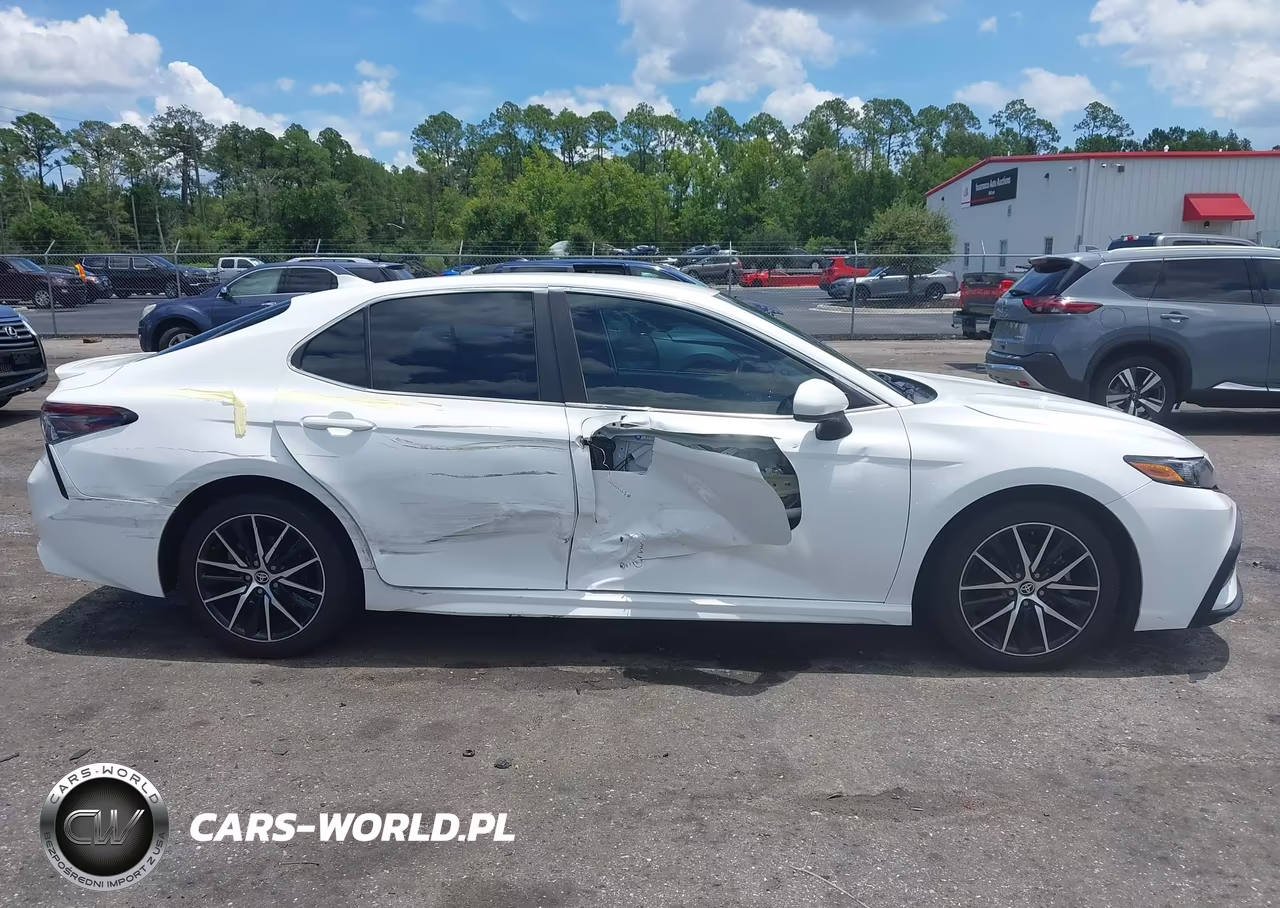 2021 Toyota Camry Se VIN:4T1G11AK5MU550693 - 13