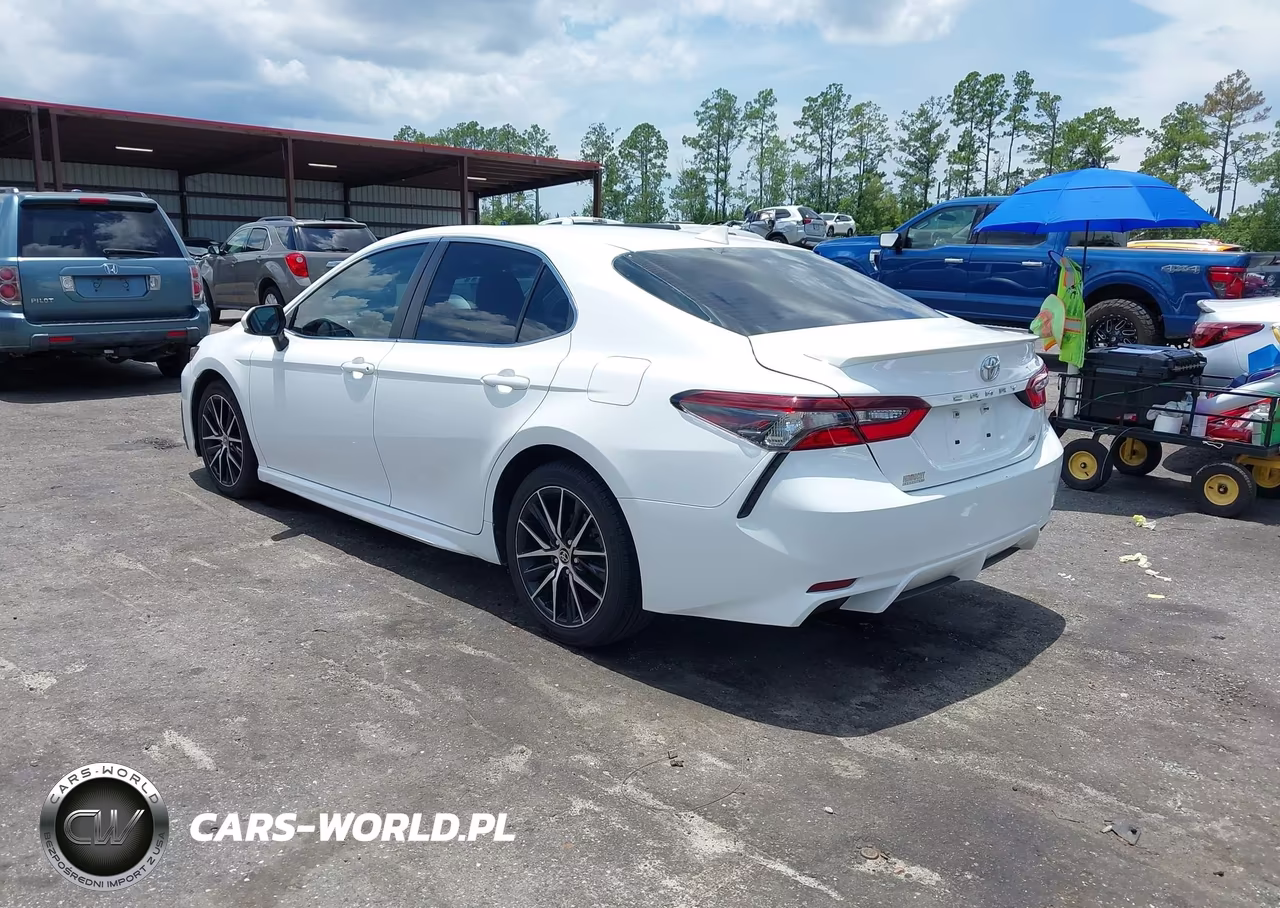 2021 Toyota Camry Se VIN:4T1G11AK5MU550693 - 3