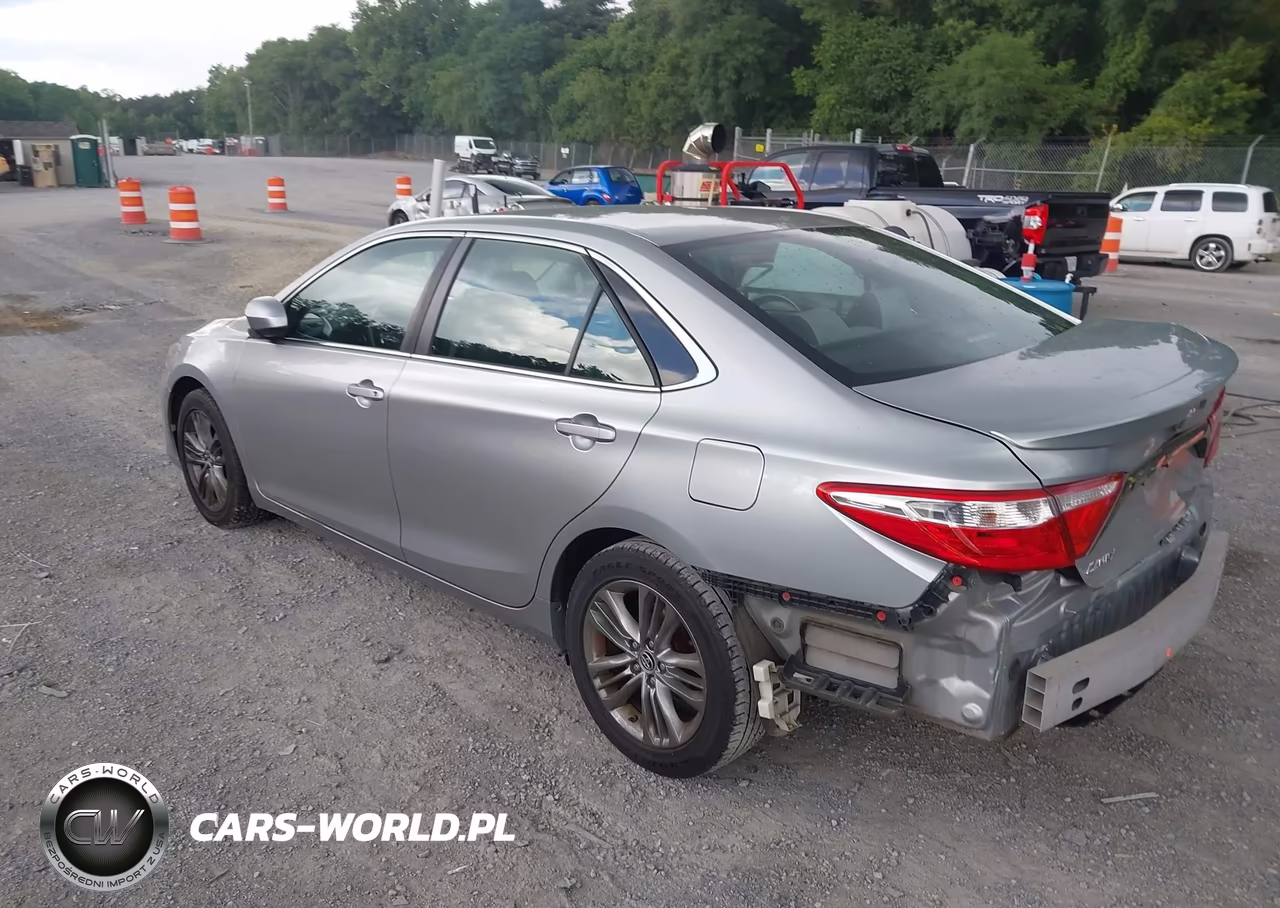 2016 Toyota Camry Se VIN:4T1BF1FKXGU174937 - 3