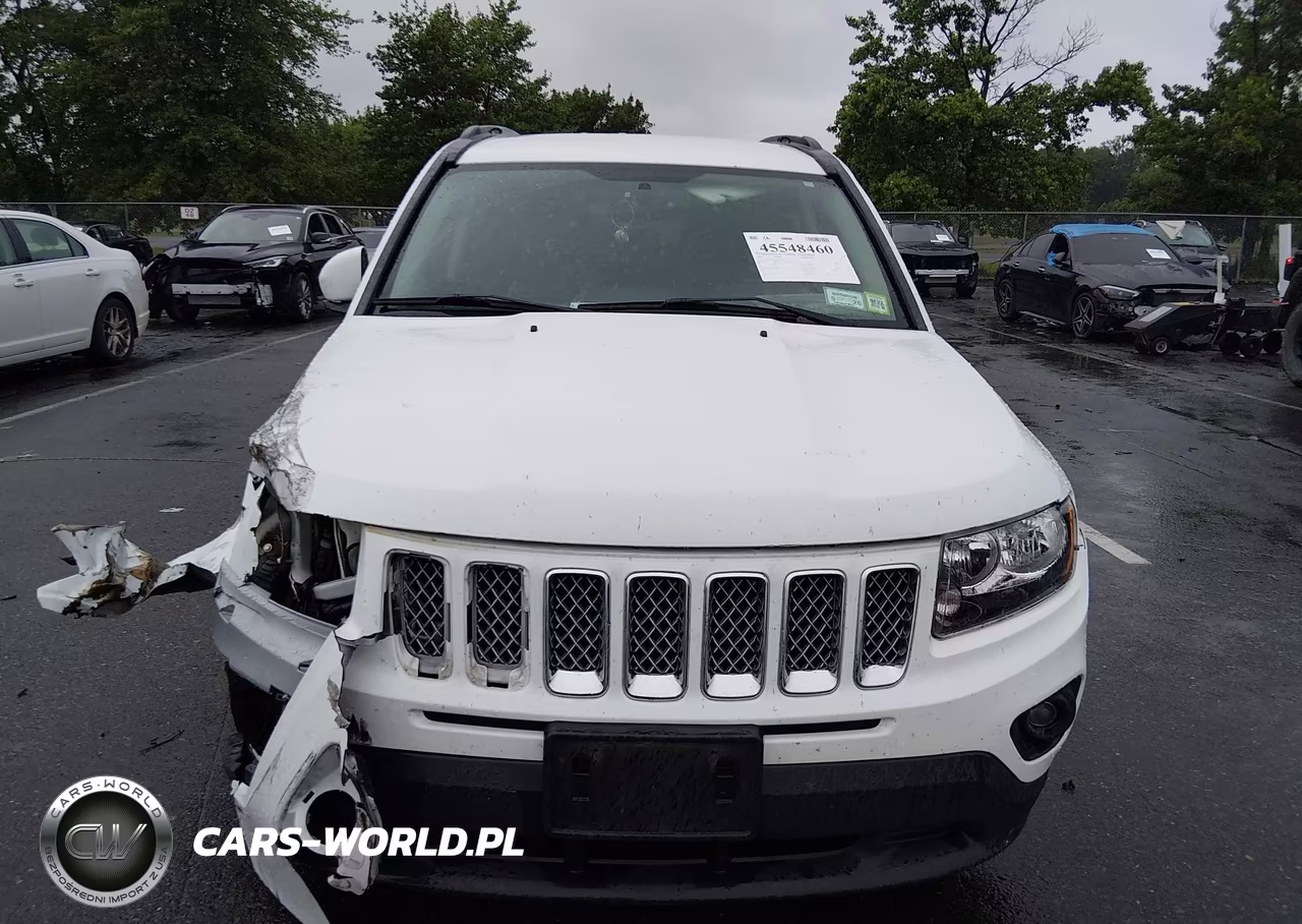 2015 Jeep Compass Latitude VIN:1C4NJDEB4FD323635 - 12