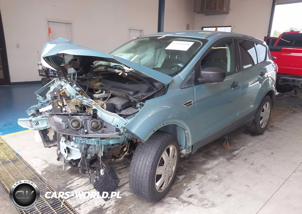 2013 Ford Escape S VIN:1FMCU0F78DUD07593 - 2