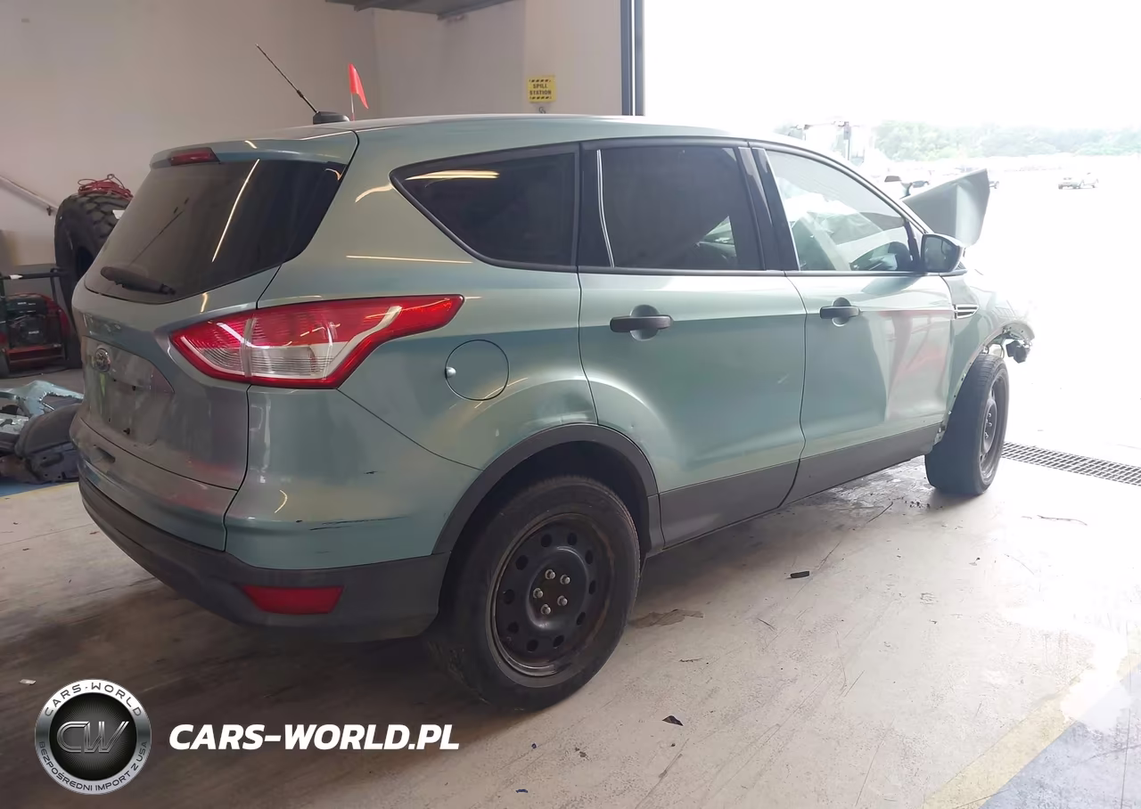 2013 Ford Escape S VIN:1FMCU0F78DUD07593 - 4