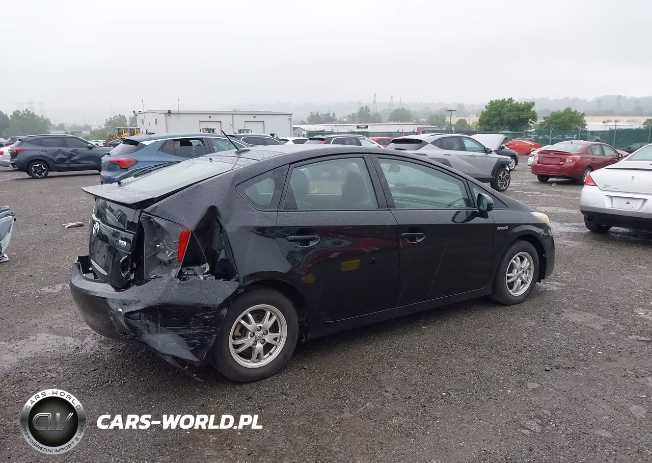 2010 Toyota Prius Iii VIN:JTDKN3DU2A0085921 - 4